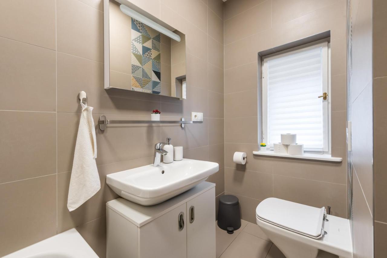 Wonderful Apartment Next To The Jerusalem Synagogue Прага Экстерьер фото